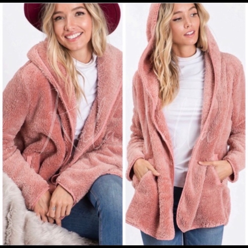 MAVE LUXURIOUS SOFT CARDIGAN SWEATER